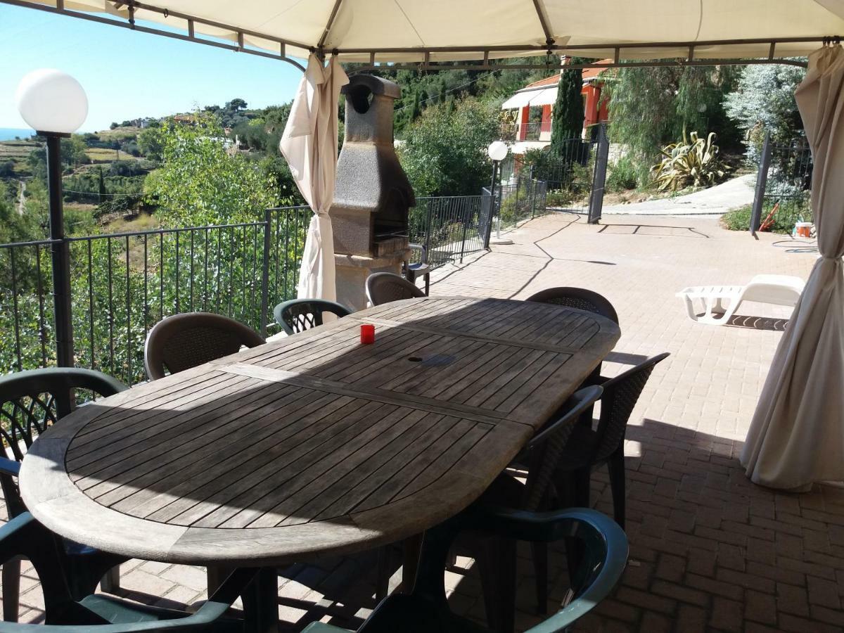 Villa Del Mare Ligure Elvezia Santo Stefano al Mare Exterior foto